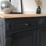 Old buffet