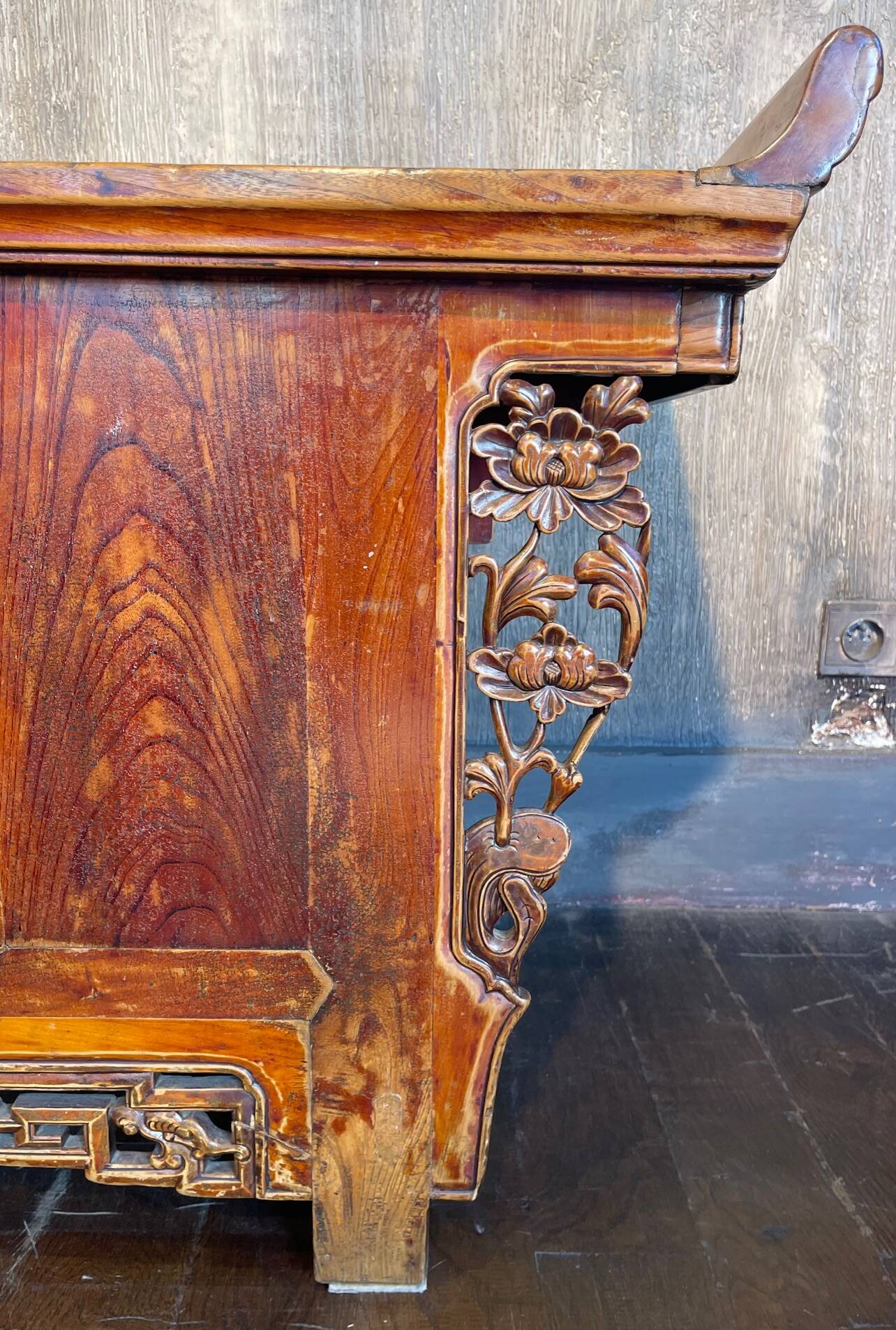 Meuble bas ancien chinois