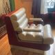 Fauteuil rouge et beige années 1970