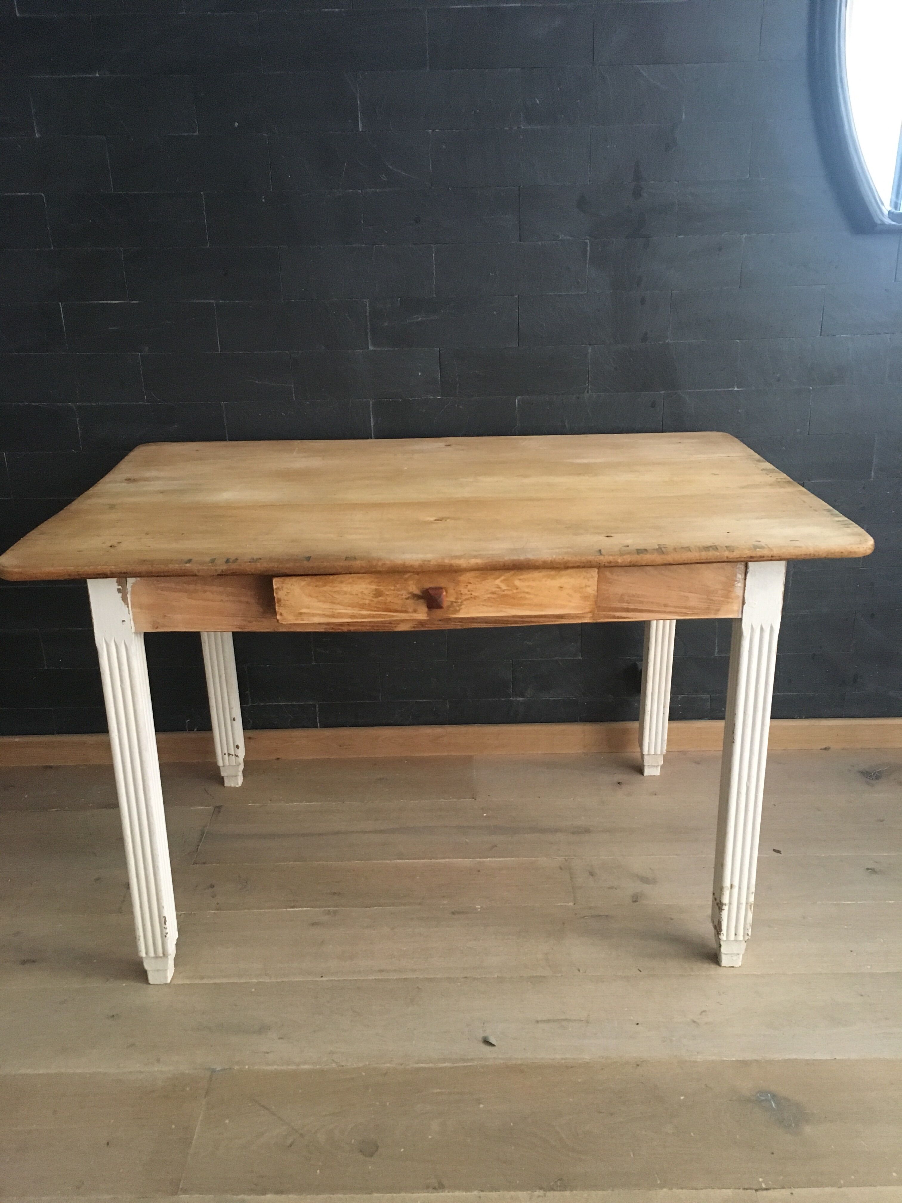 Table raw wood