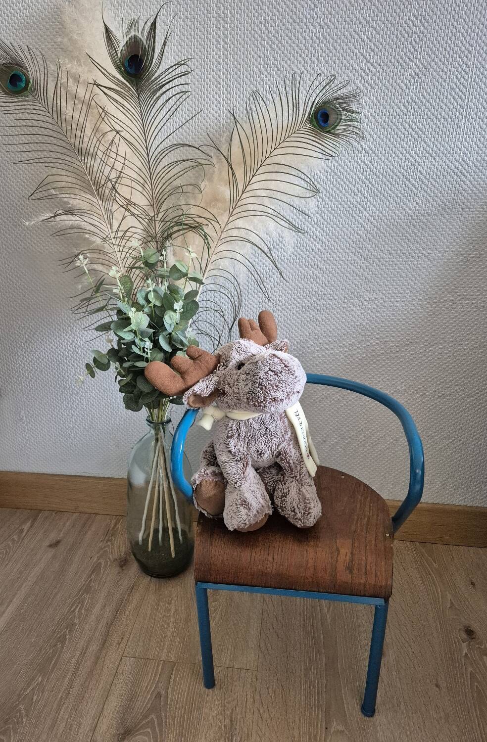 Maternal chair by Jacques Hitier from the 1950s.