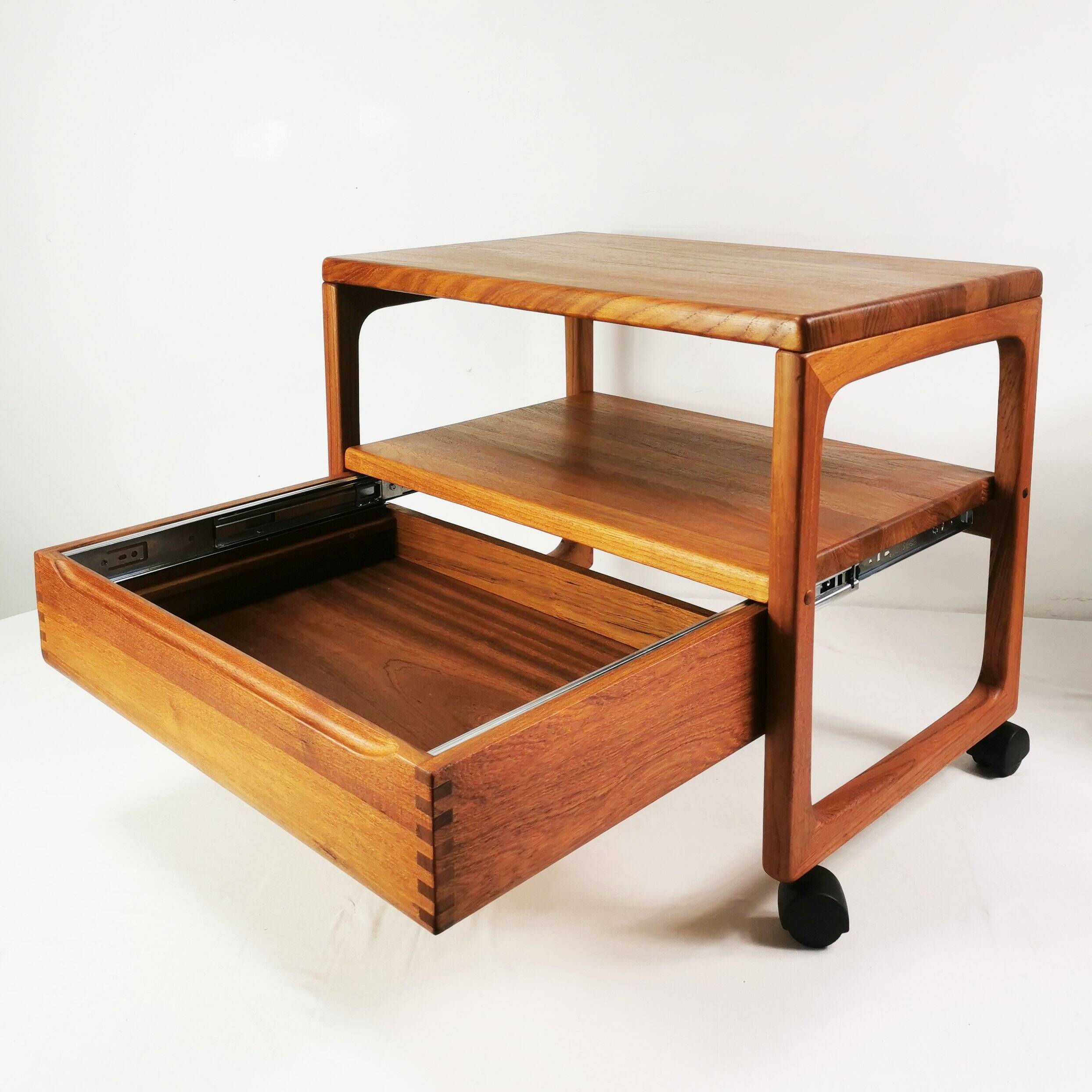 Side table, teak bar, Mid Century, BR Mobler, designed by Peter Brink, Denm