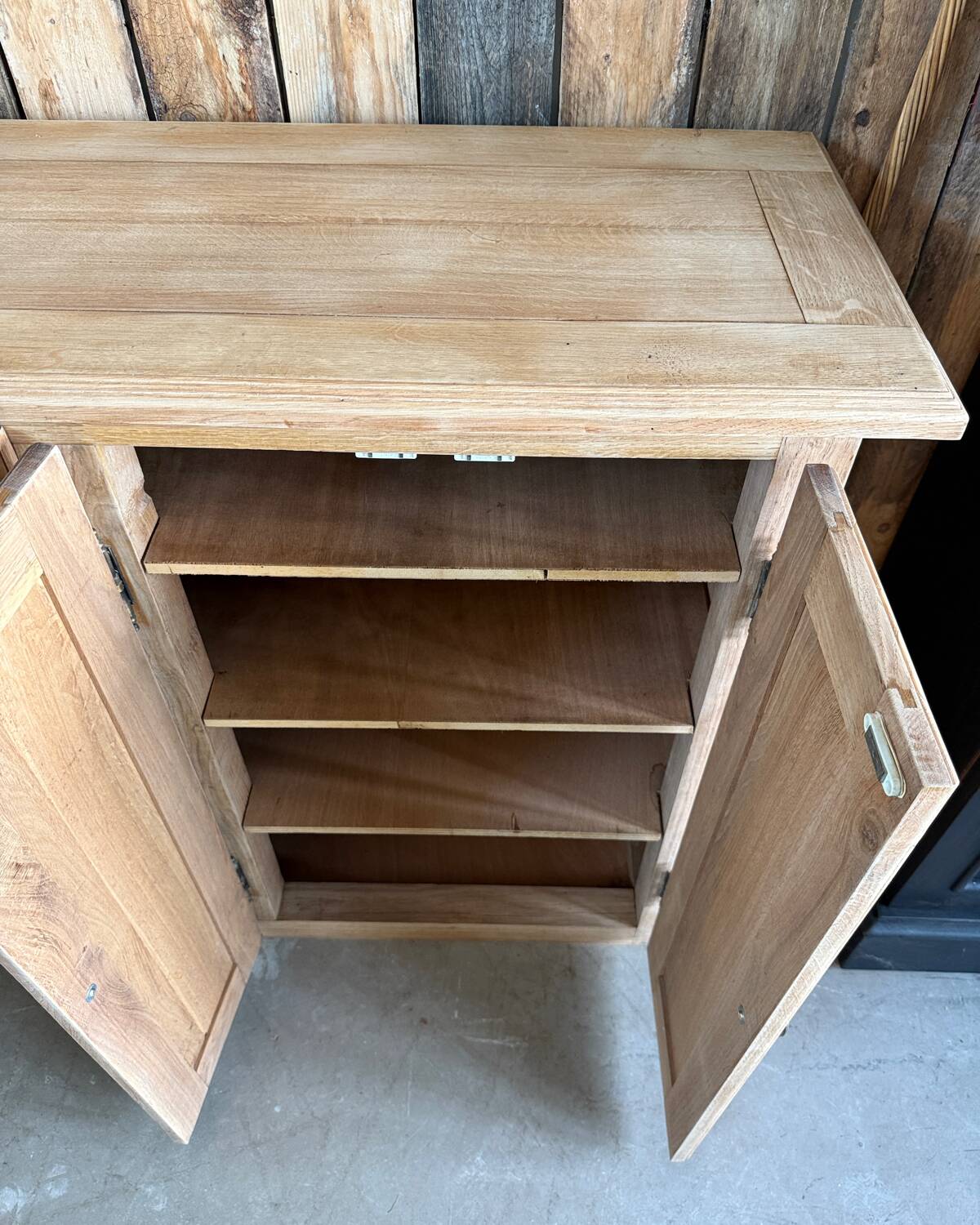 Large vintage oak sideboard (renovated)