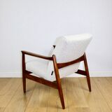 Fauteuil GFM-64, conçu par Edmund Homa dans les années 70, blanc ivoire - 2 pièces disponibles.