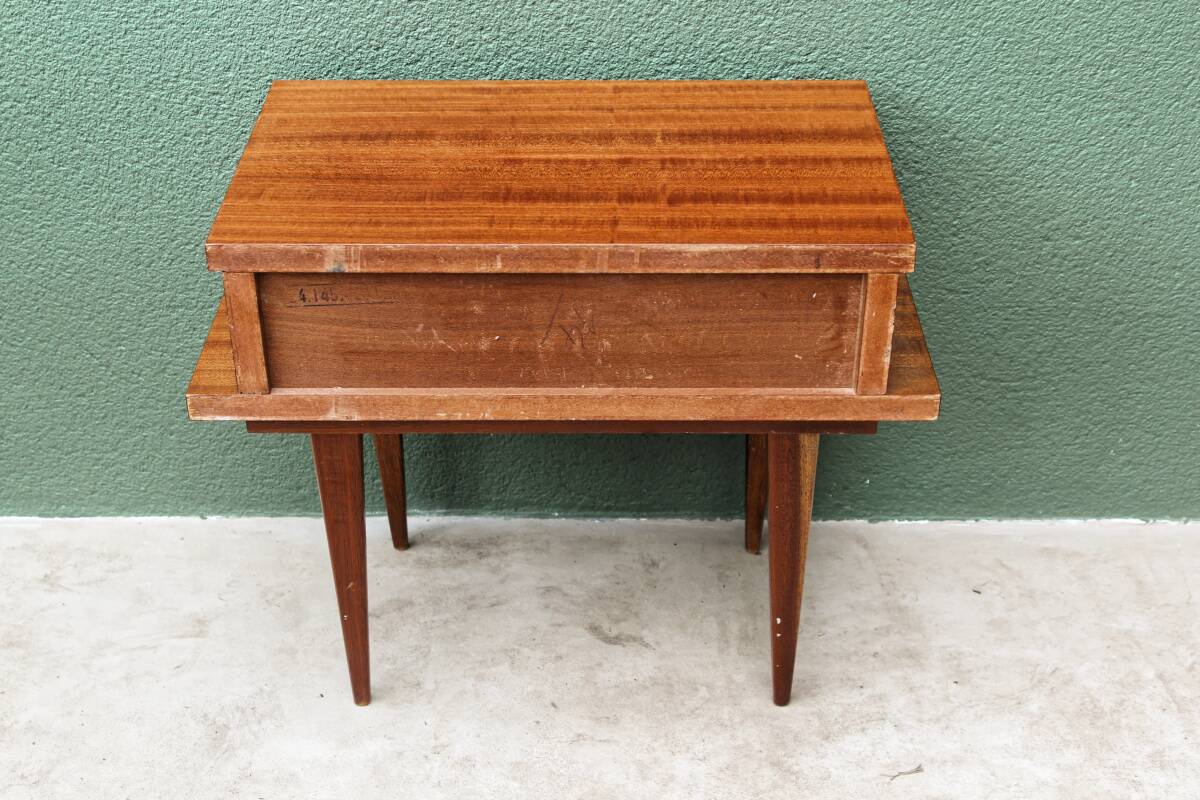 Table de chevet années 60