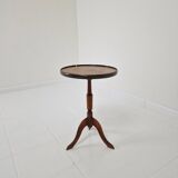 1950s English Mahogany Tripod Table in Georgian Revival Style