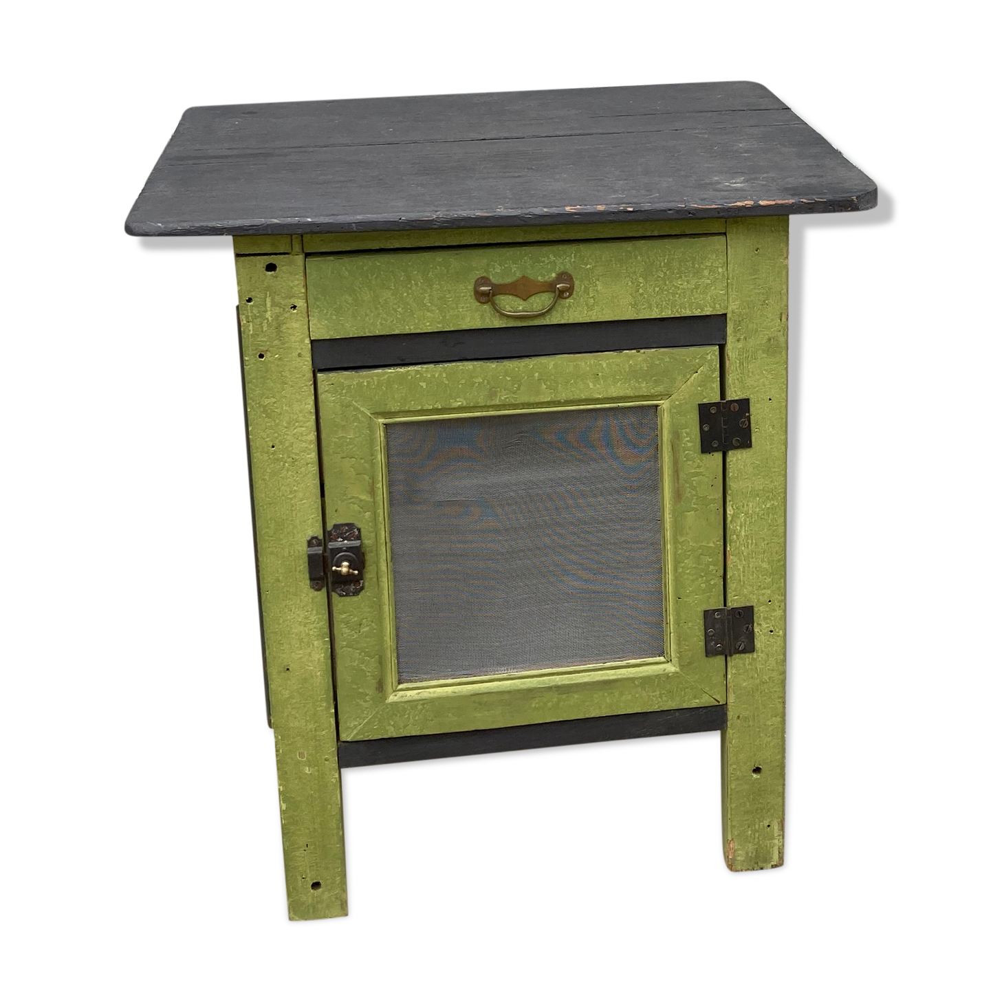 Food pantry, work island