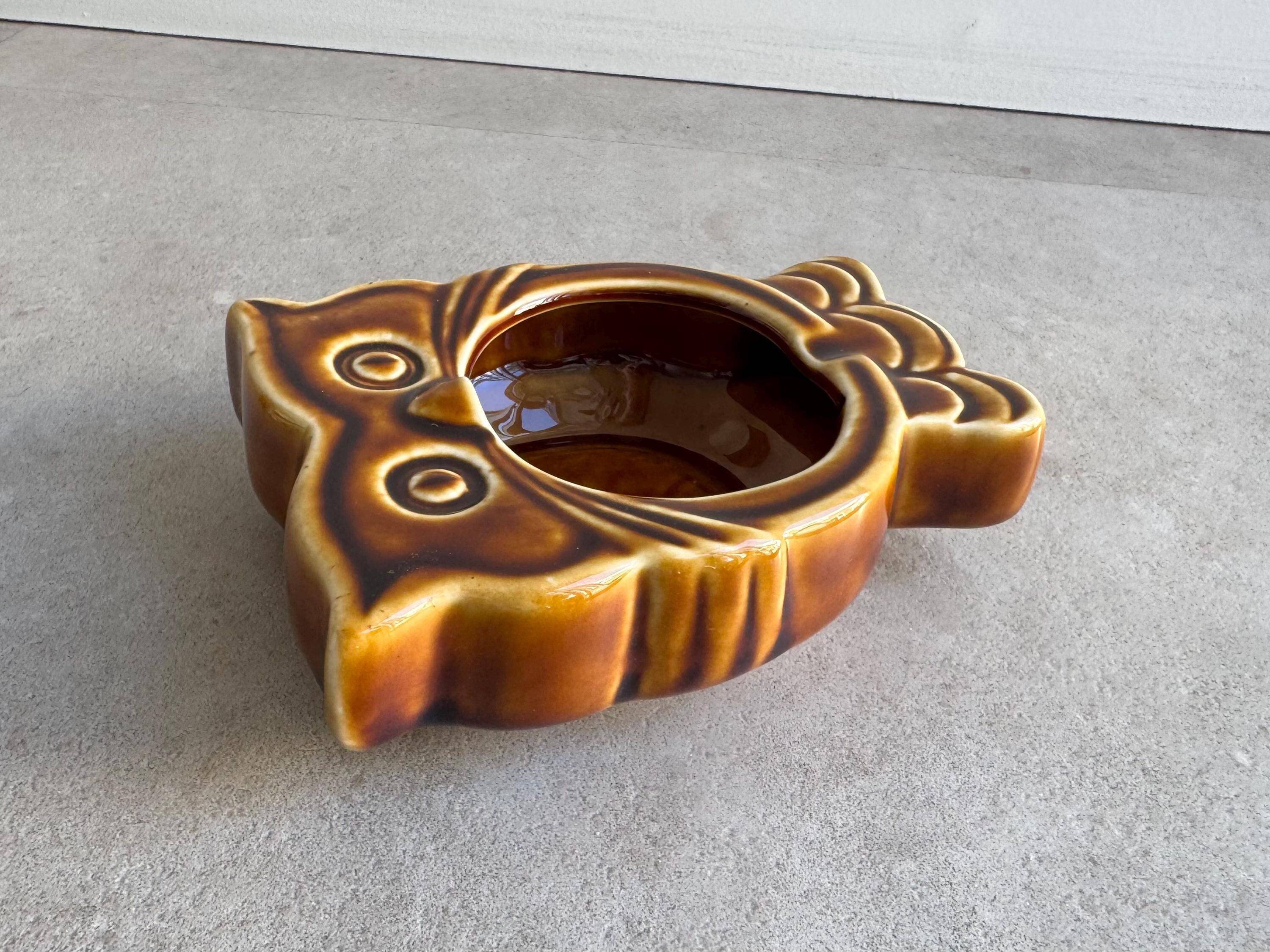 Vintage 70s ceramic owl ashtray