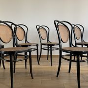 Série de 8 chaises viennoises N.33 de J&J Kohn, 1900