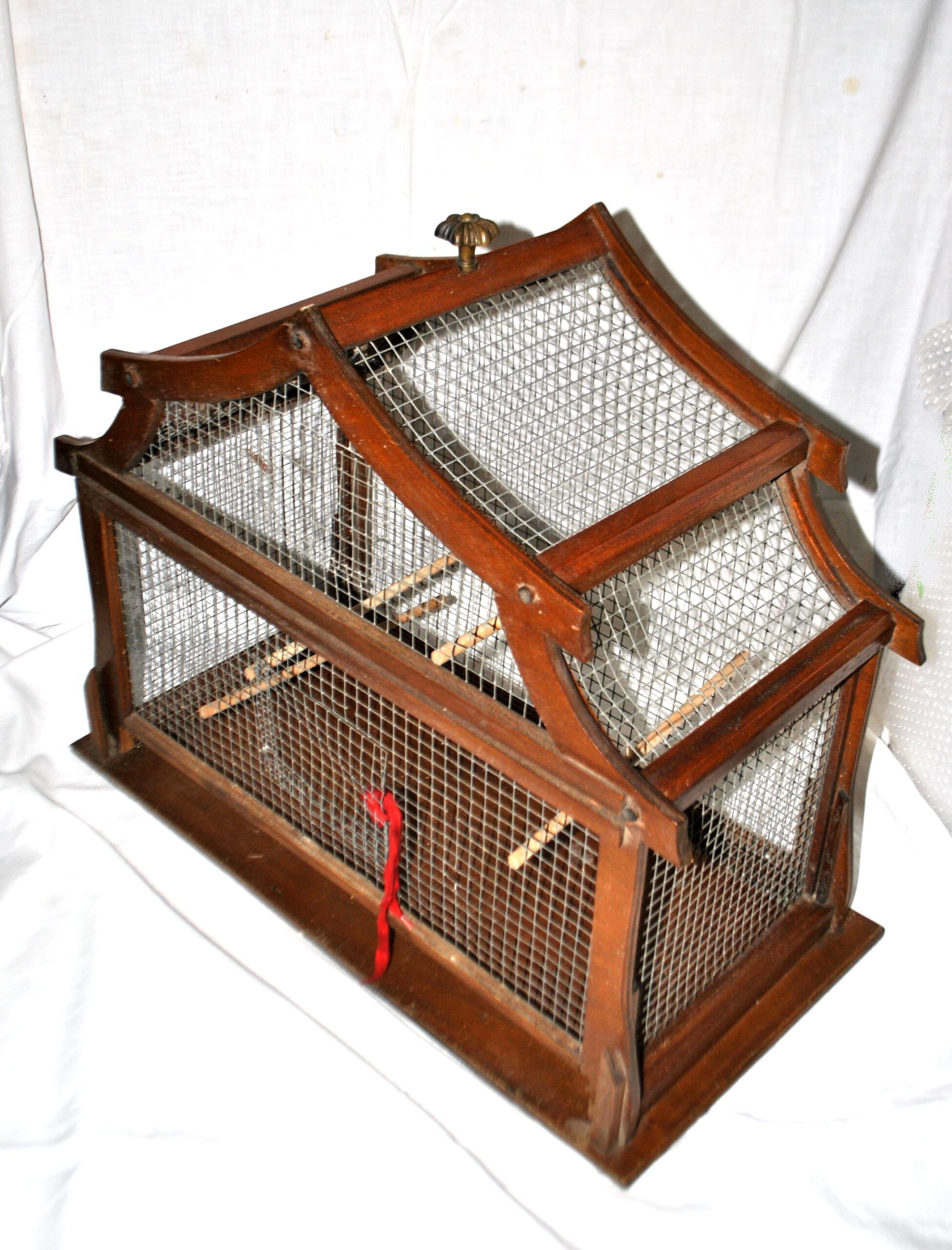 Large vintage wooden birdcage with metal mesh - Handmade 1960s