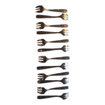 12 Oyster forks Guy Degrenne