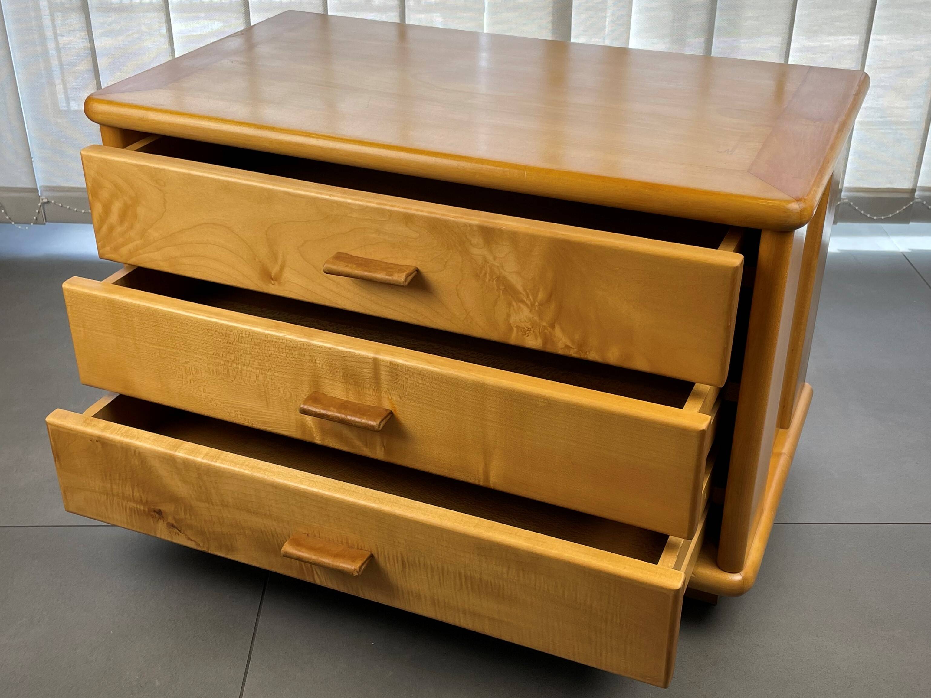 Petite commode vintage 1980 maison regain meuble design
