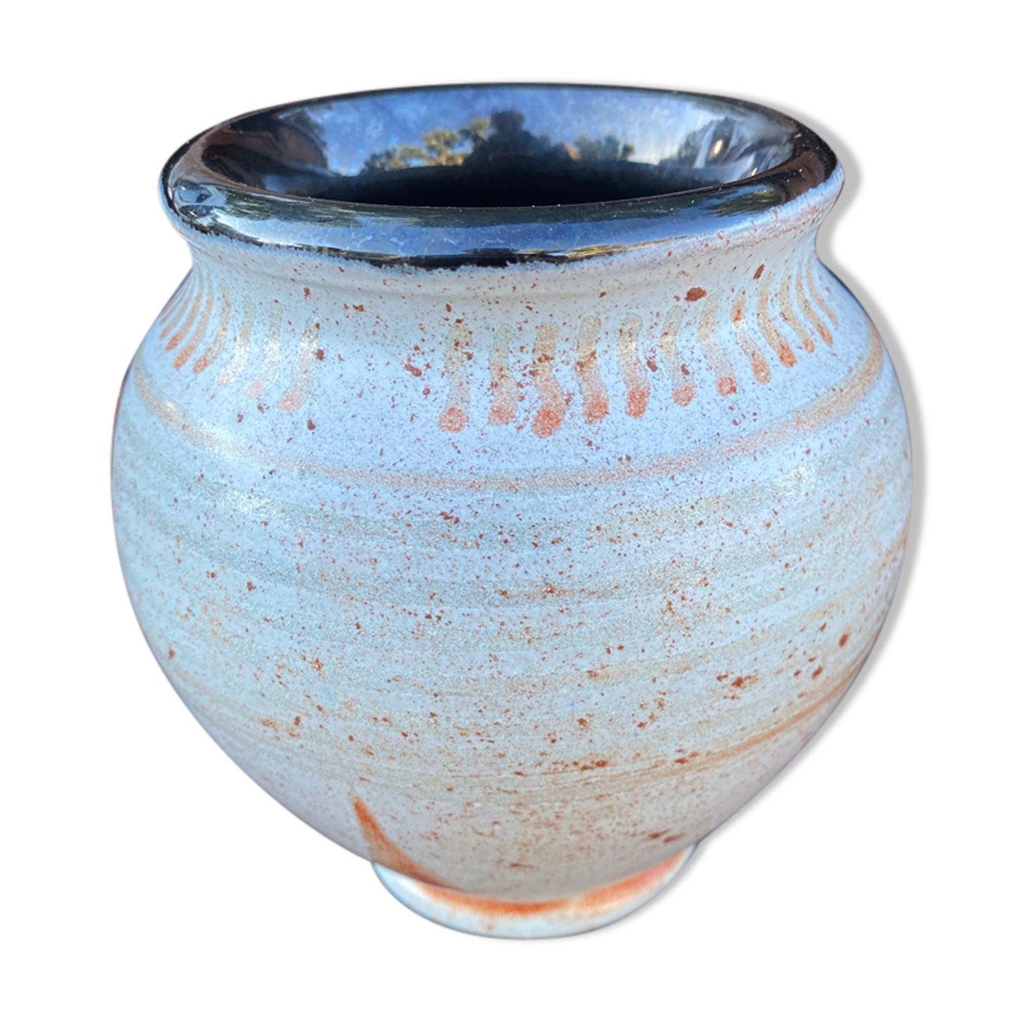 Ceramic vase