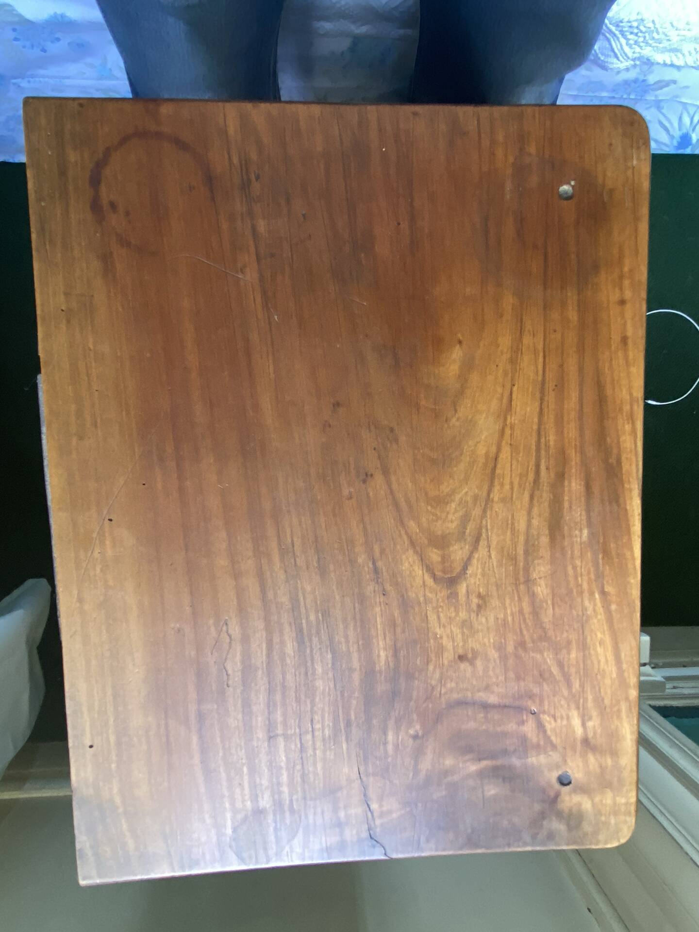 Table de chevet ancienne en bois