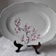 Plat en porcelaine. Création A.Deshoulières