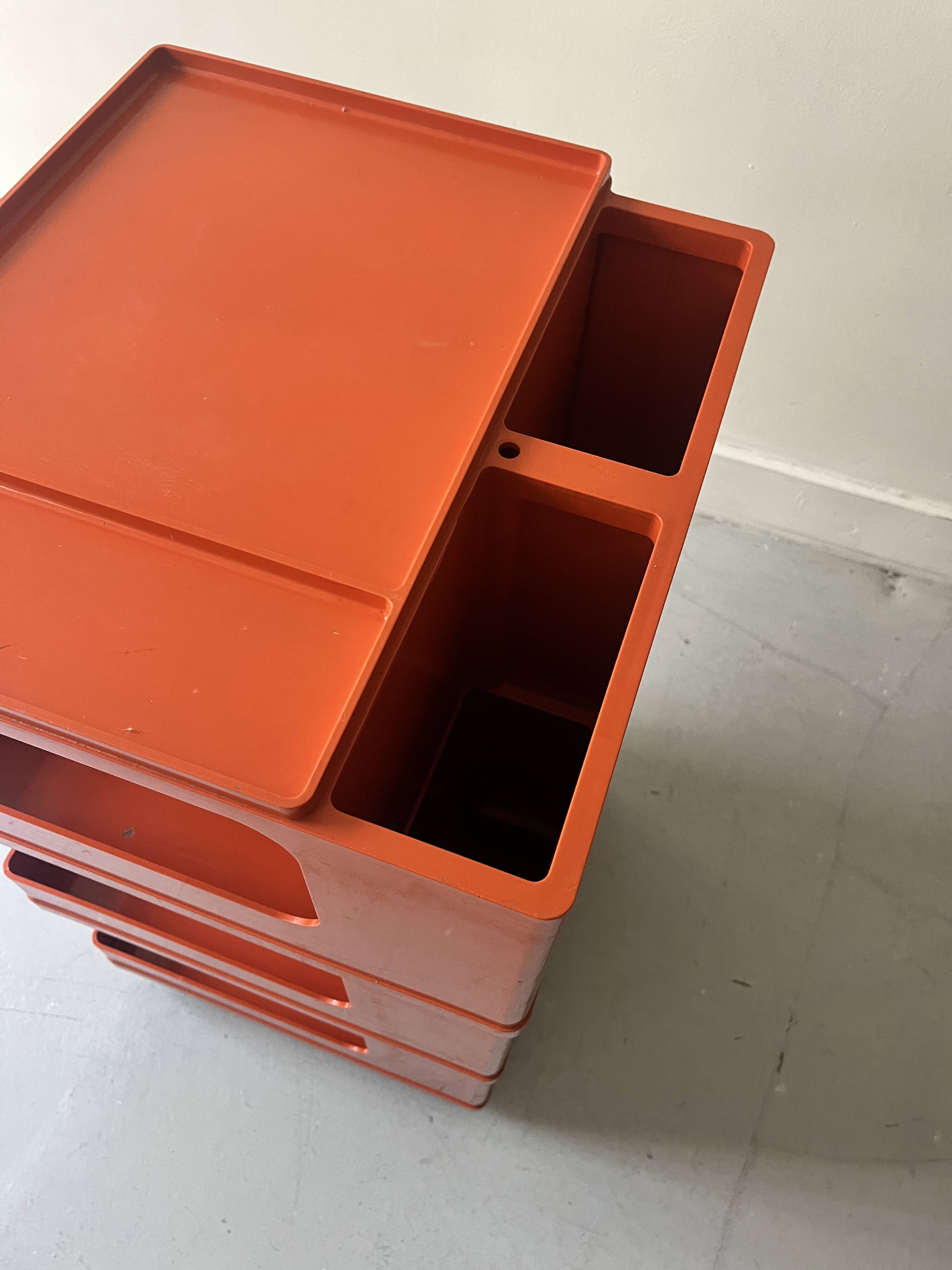 Multi-storage design serving trolley in orange abs, Stile italy 1970