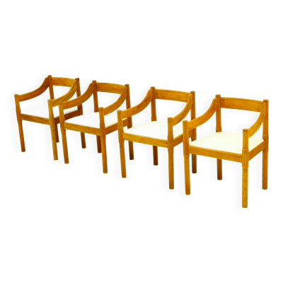 4 Chaises de salle à manger « Carimate » de Vico Magistretti pour Cassina,