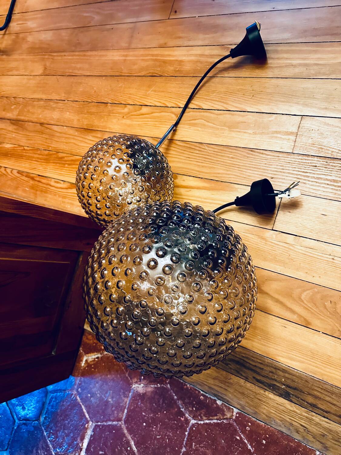 Pair of vintage chandeliers Design Motoko Ishi Rolf Kruger