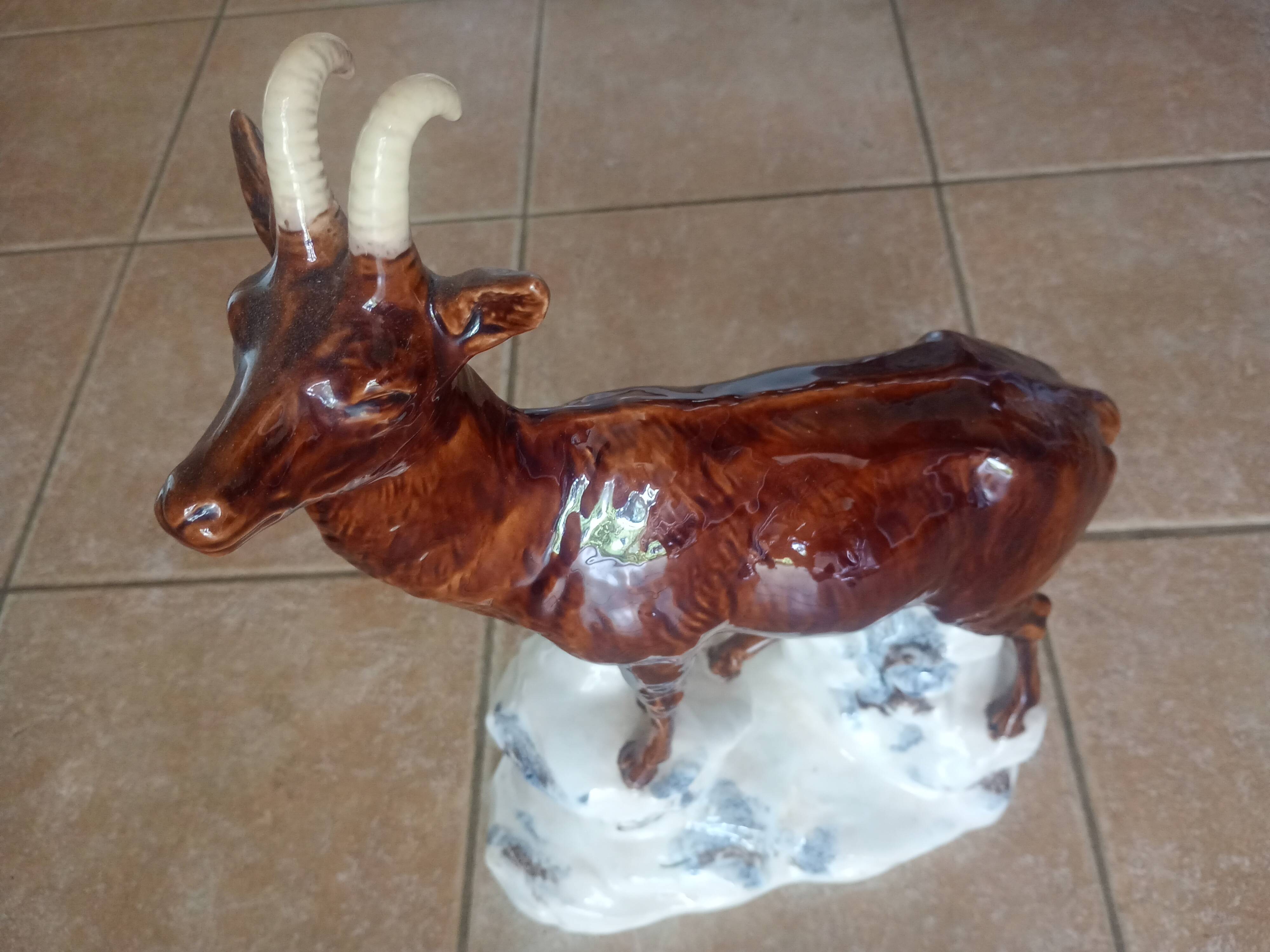 Statuette 43cm chamois on a snowy rock - polychrome ceramic