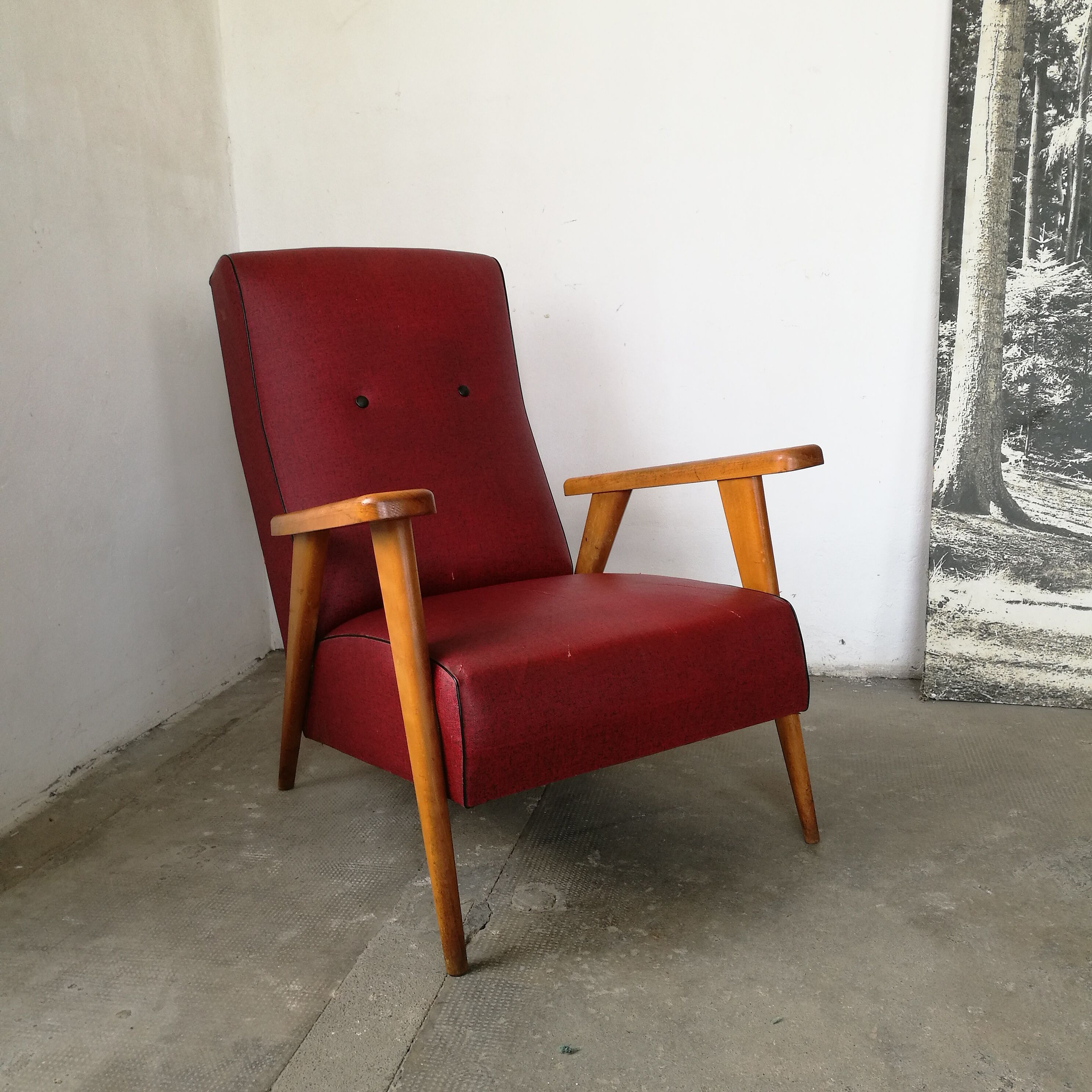 Vintage armchair base compass skaï red