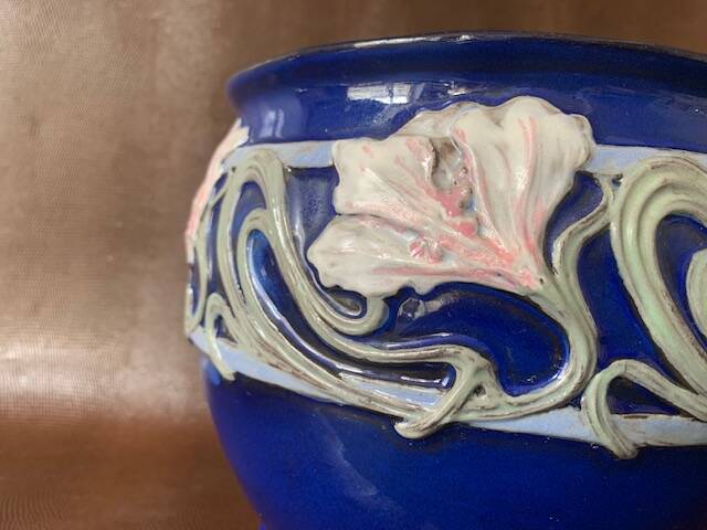 Art Nouveau pot cover in midnight blue ceramic, 1920