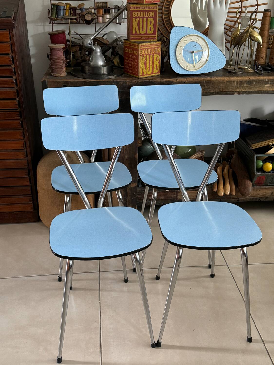 Set of 4 blue Formica chairs