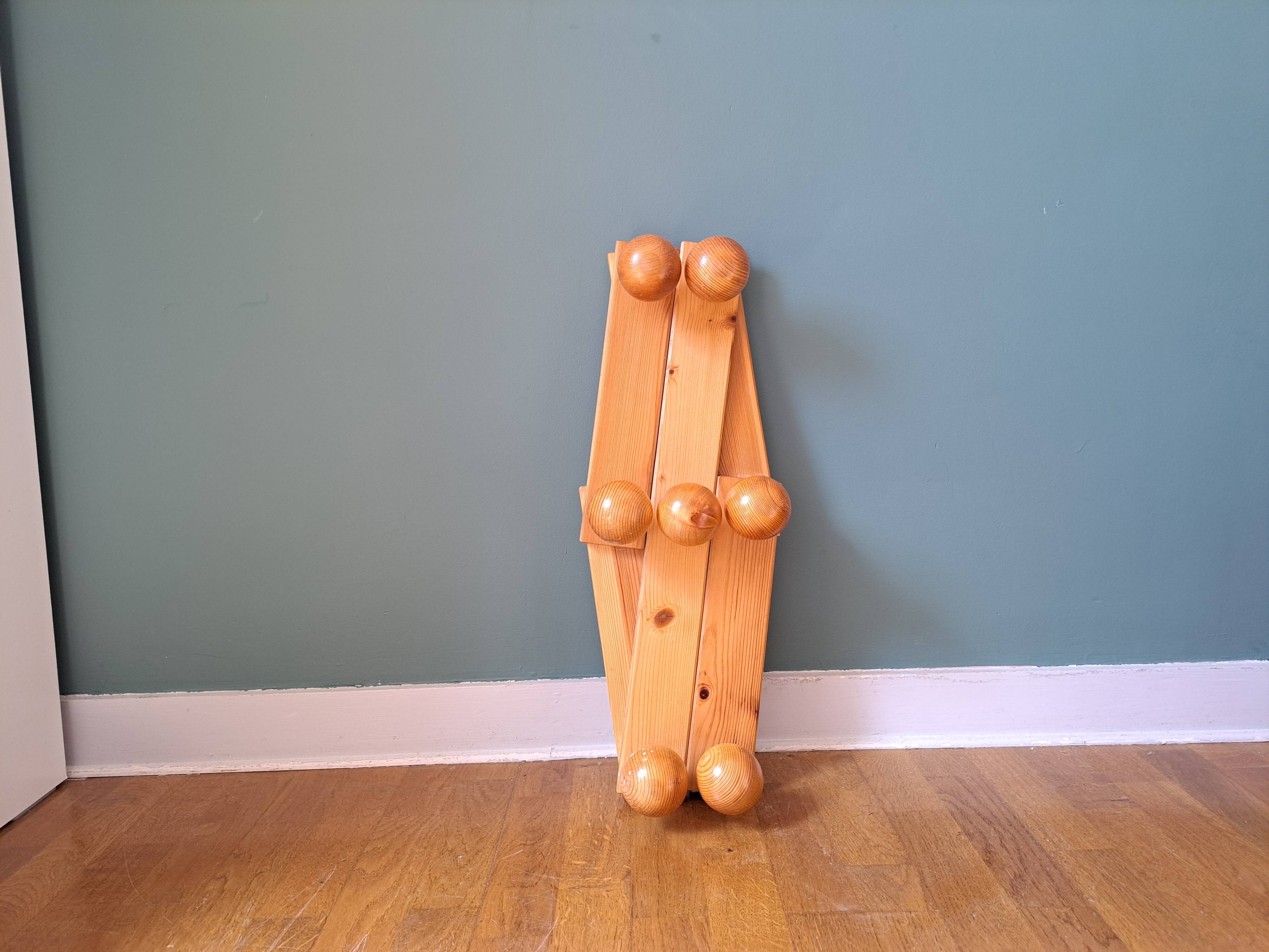 Portemanteau extensible en pin