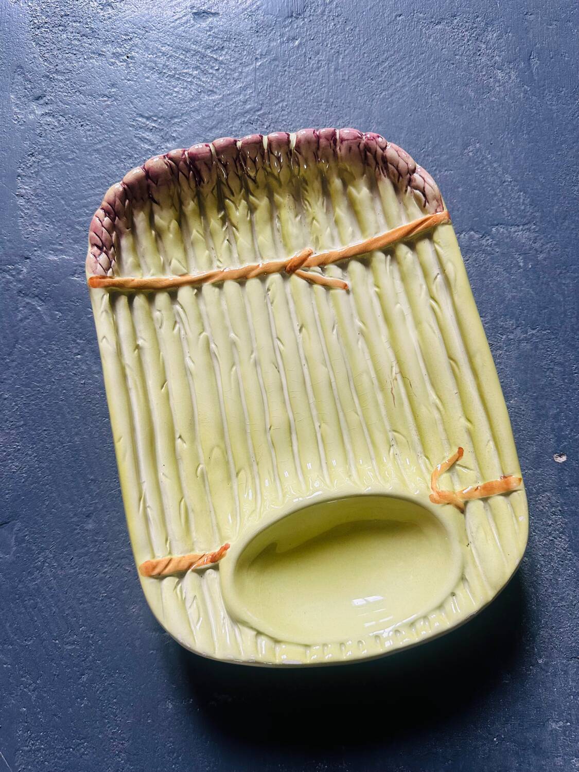 Vintage slipware asparagus dish
