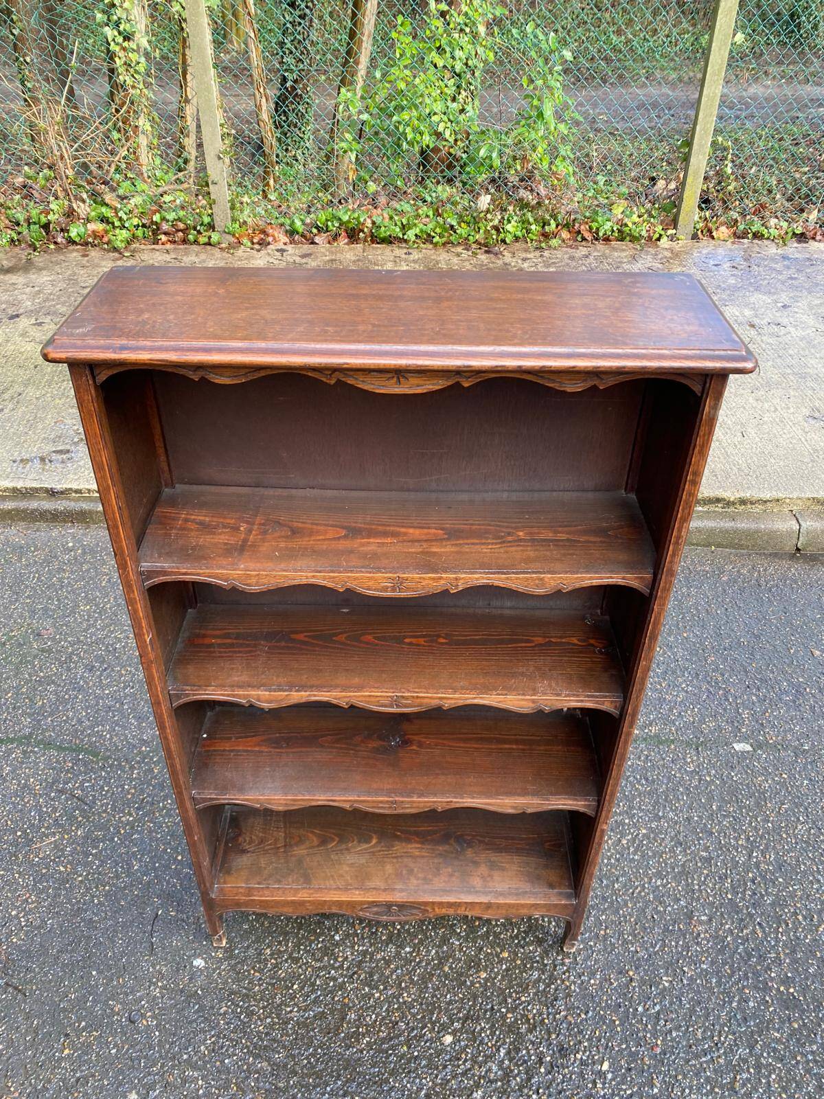 Bibus Louis XV bookshelf in solid dark oak from the 19th century 125