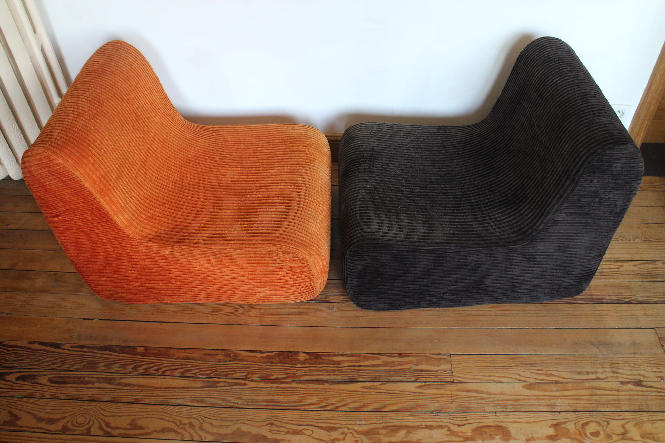 Pair of corduroy drivers 1970