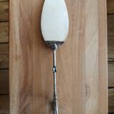 Pie clamp / cake