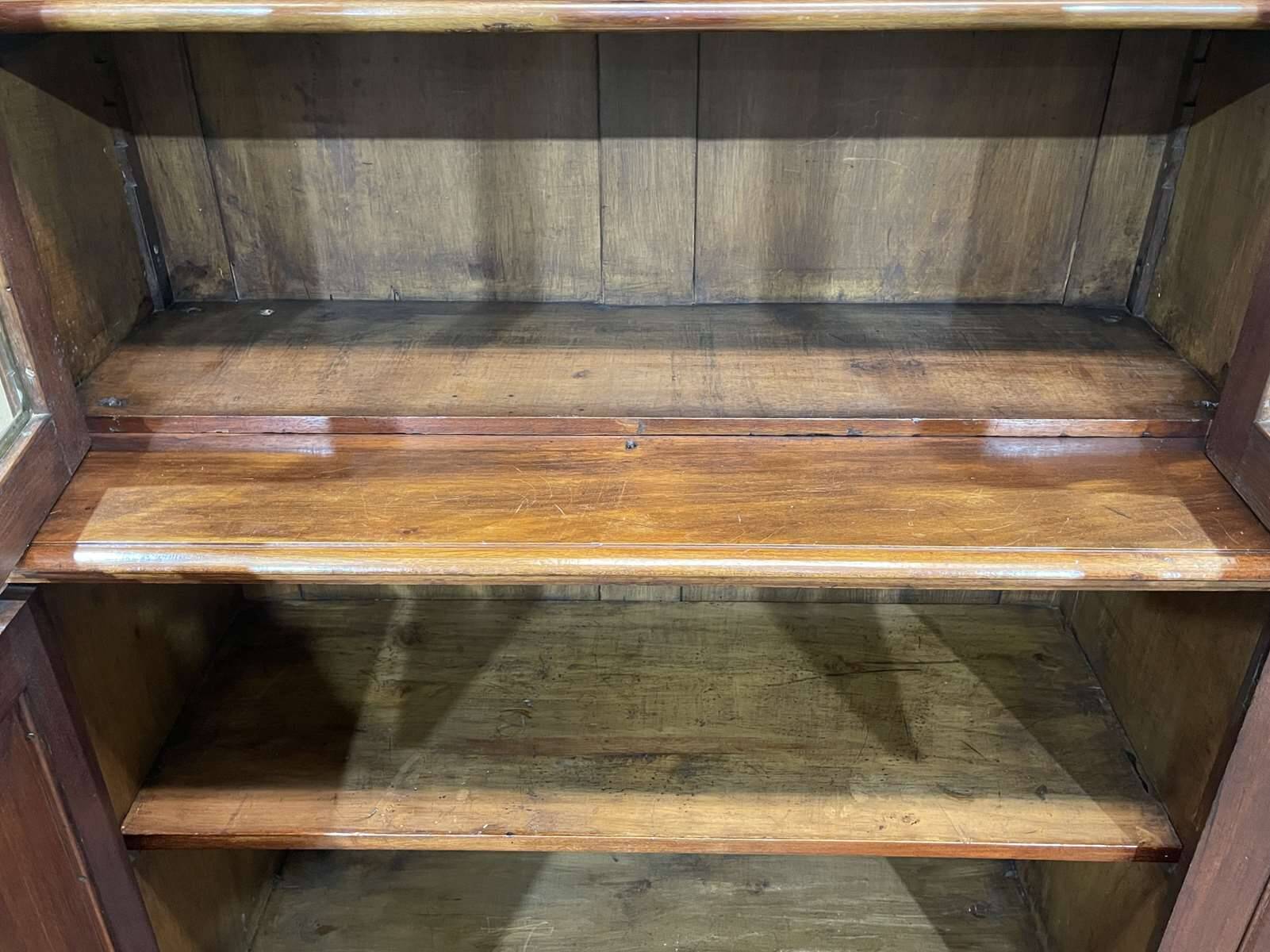 19th century Victorian 2-body bookcase in mahogany