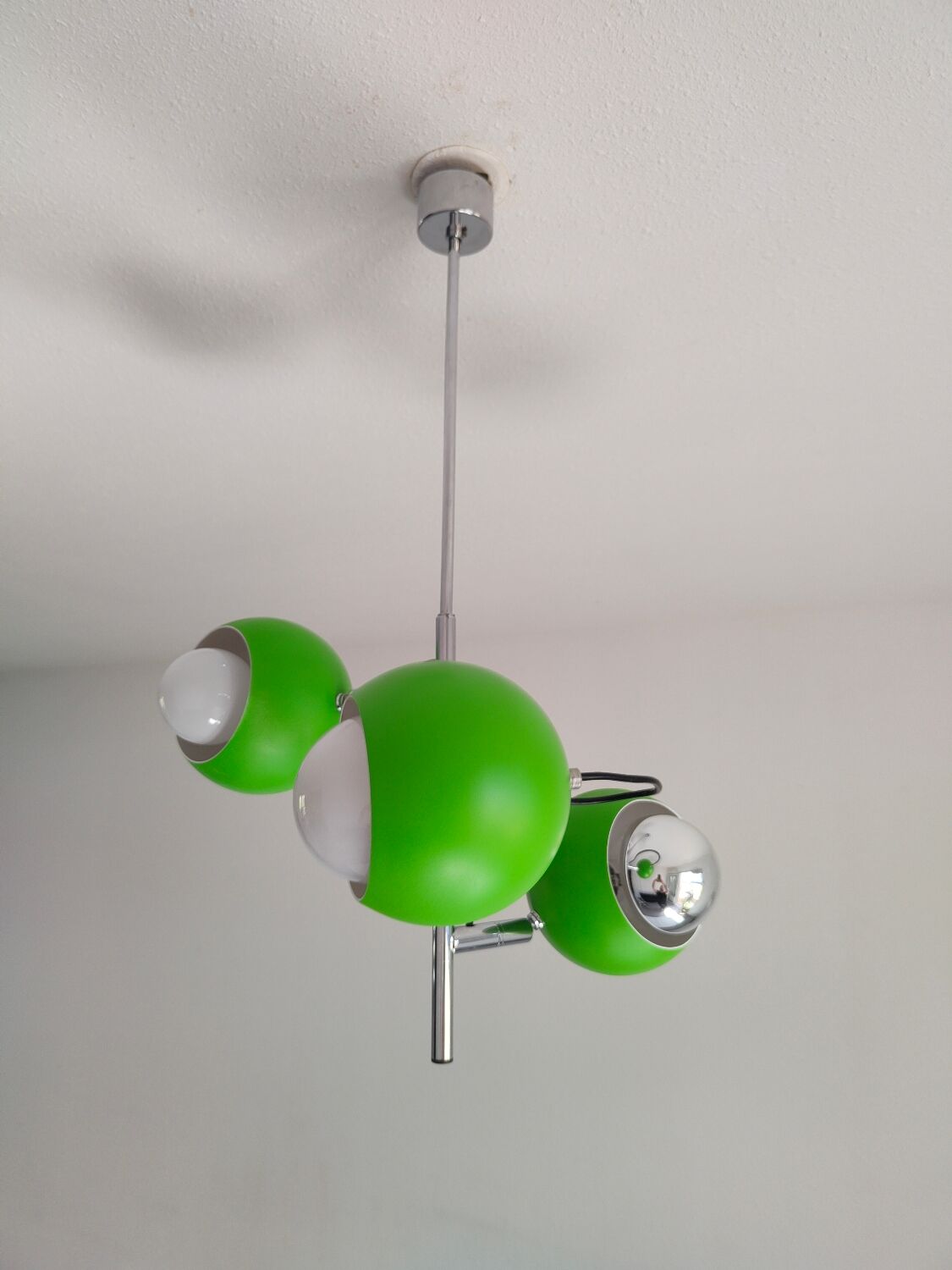 Suspension eye ball 1970