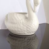 Ceramic swan pot