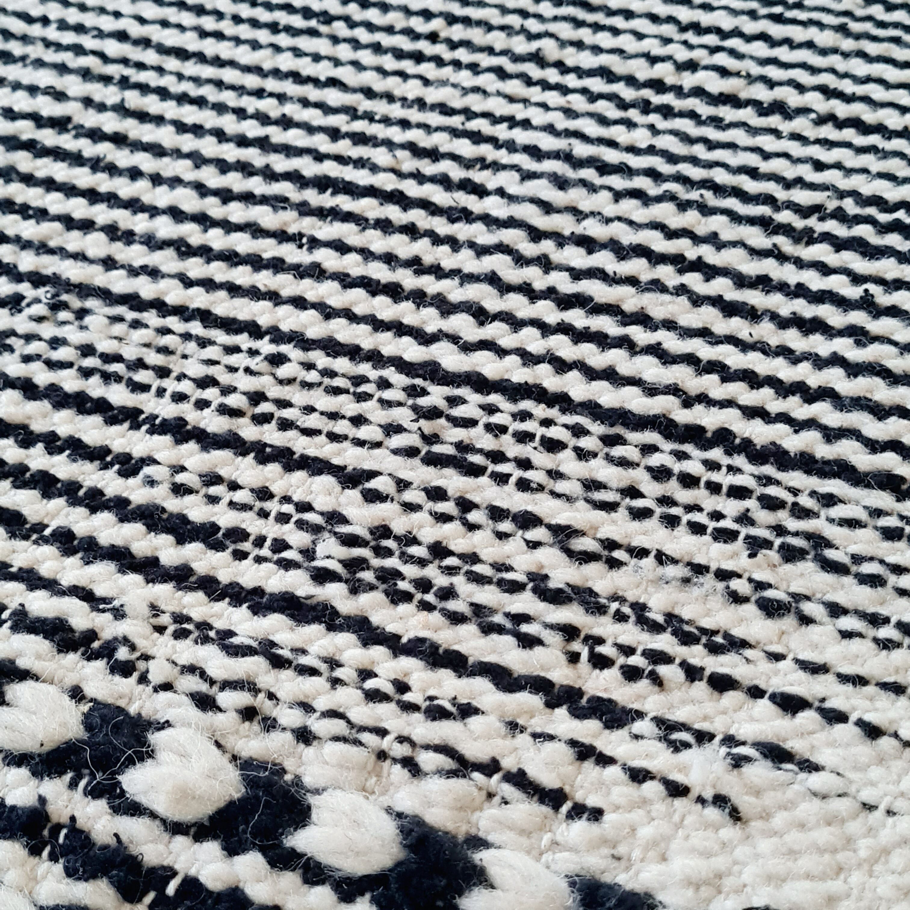 Black and white wool kilim rug 240 x 156