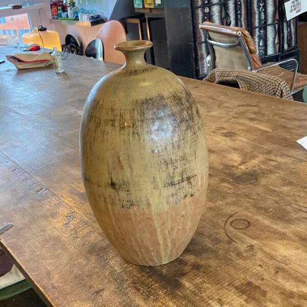 Amphore en grès de David Kostanza