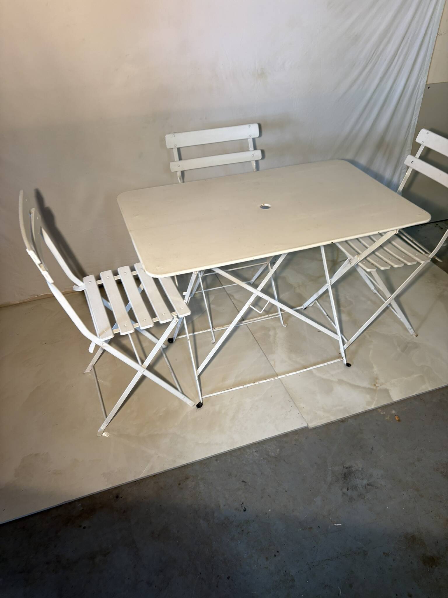 Bistro-style folding garden furniture set – table and 3 chairs