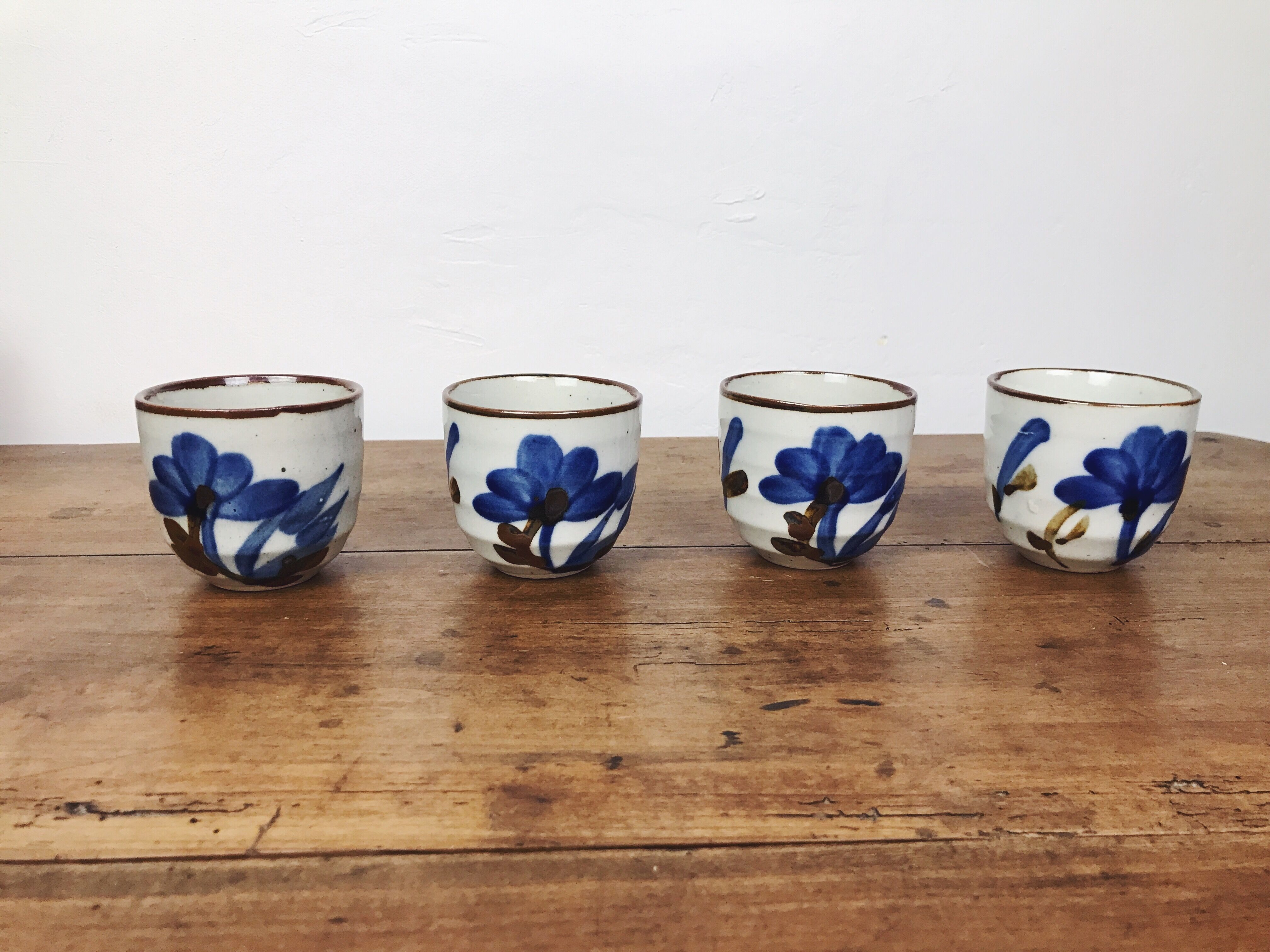 teapot and 4 cups in glazed stoneware - hand-painted blue décor