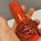 Le plus beau petit vase en glaçure de lave rouge.