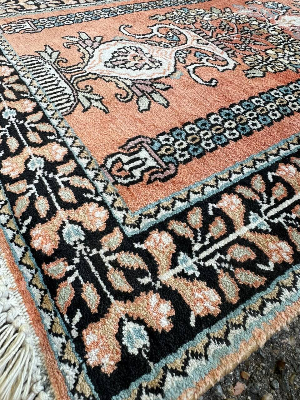 Turkish Persian Carpet Handwoven in Vegetable Silk (Bazaar 54 Istanbul) – 90x65 cm