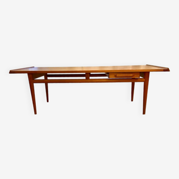 Grande table basse scandinave