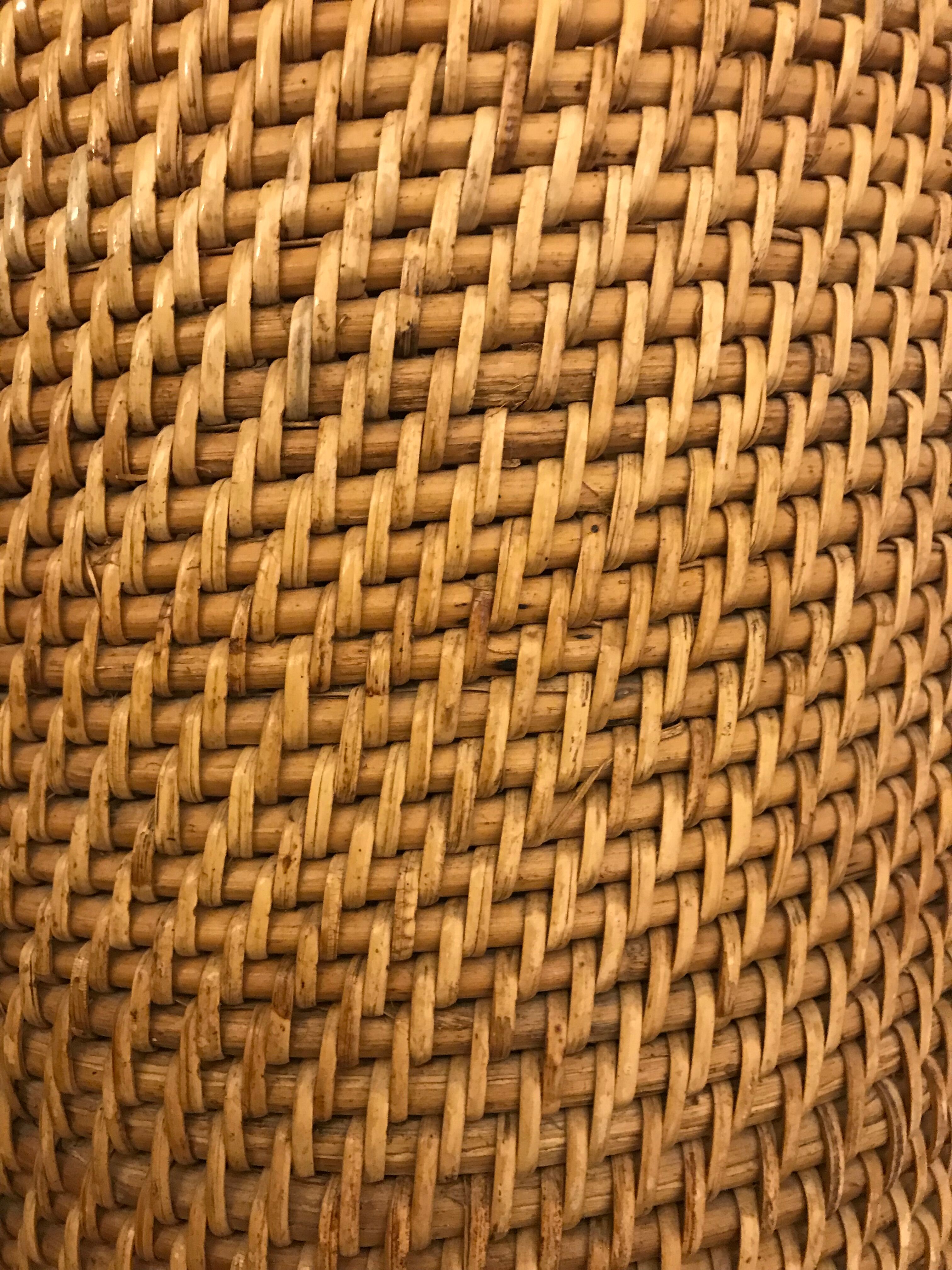 Umbrella wicker and brass