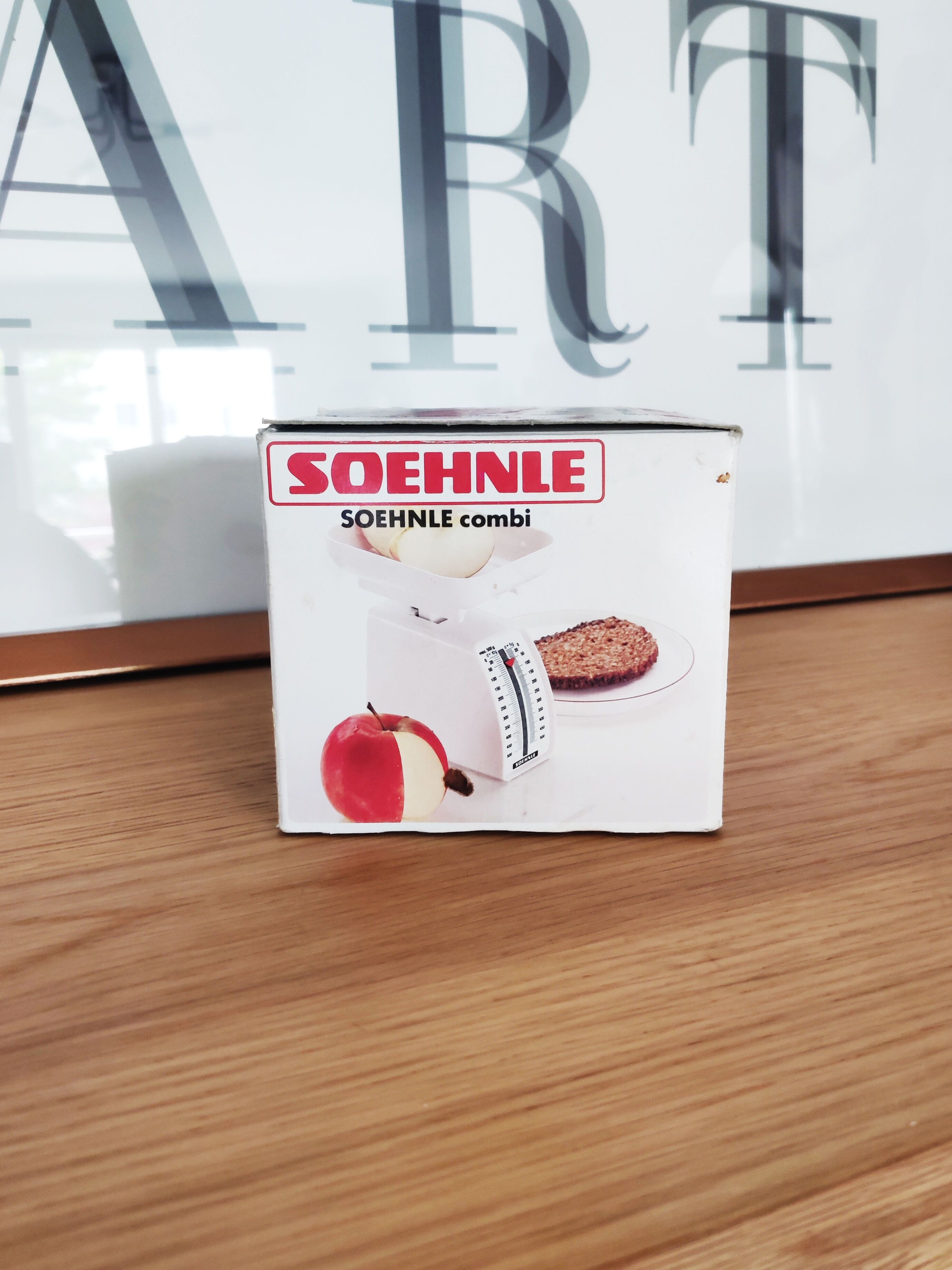 Vintage kitchen scale