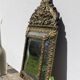 Miroir dorée à parcloses en laiton repoussé XIXème