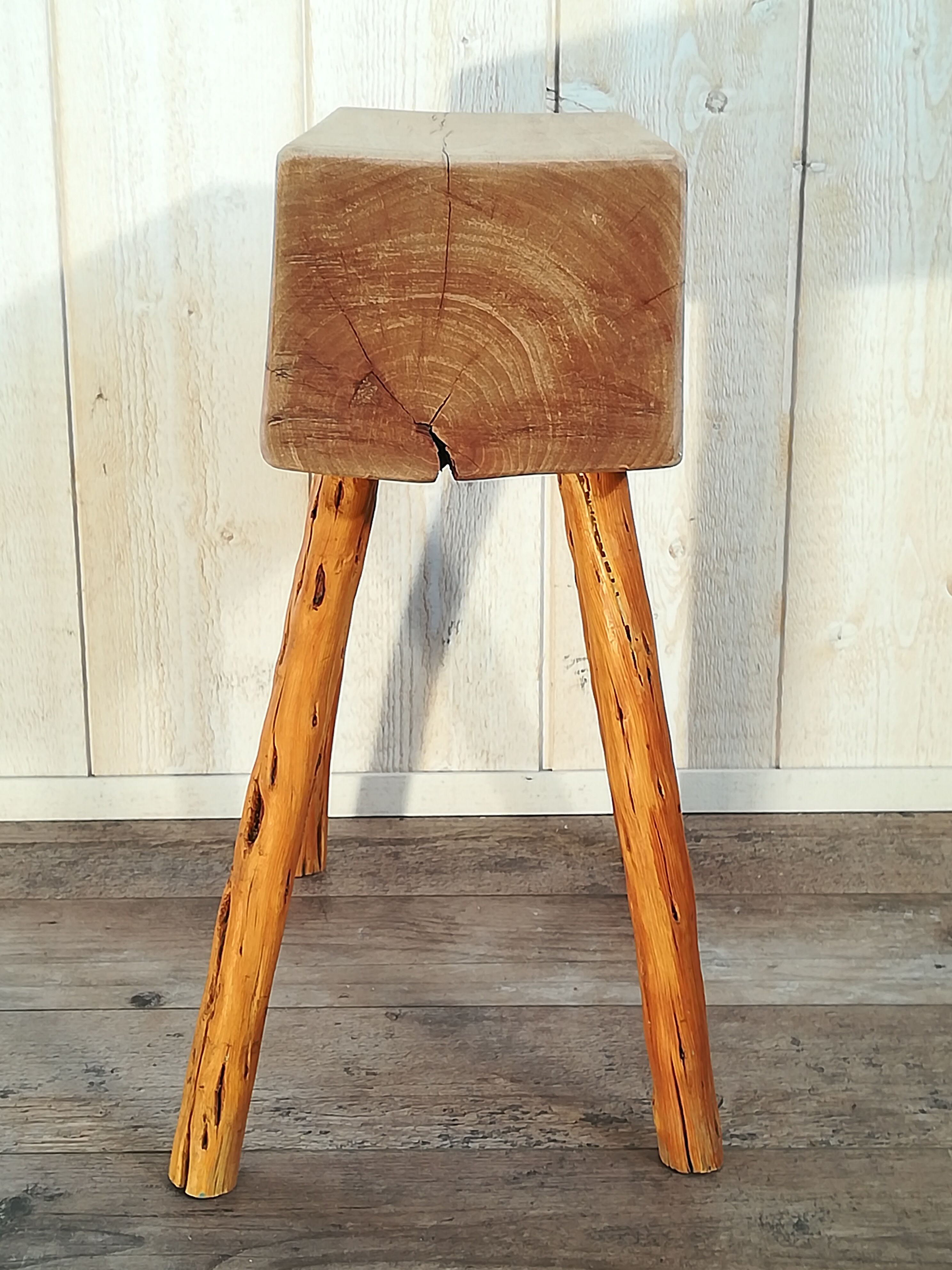 Raw wood stool