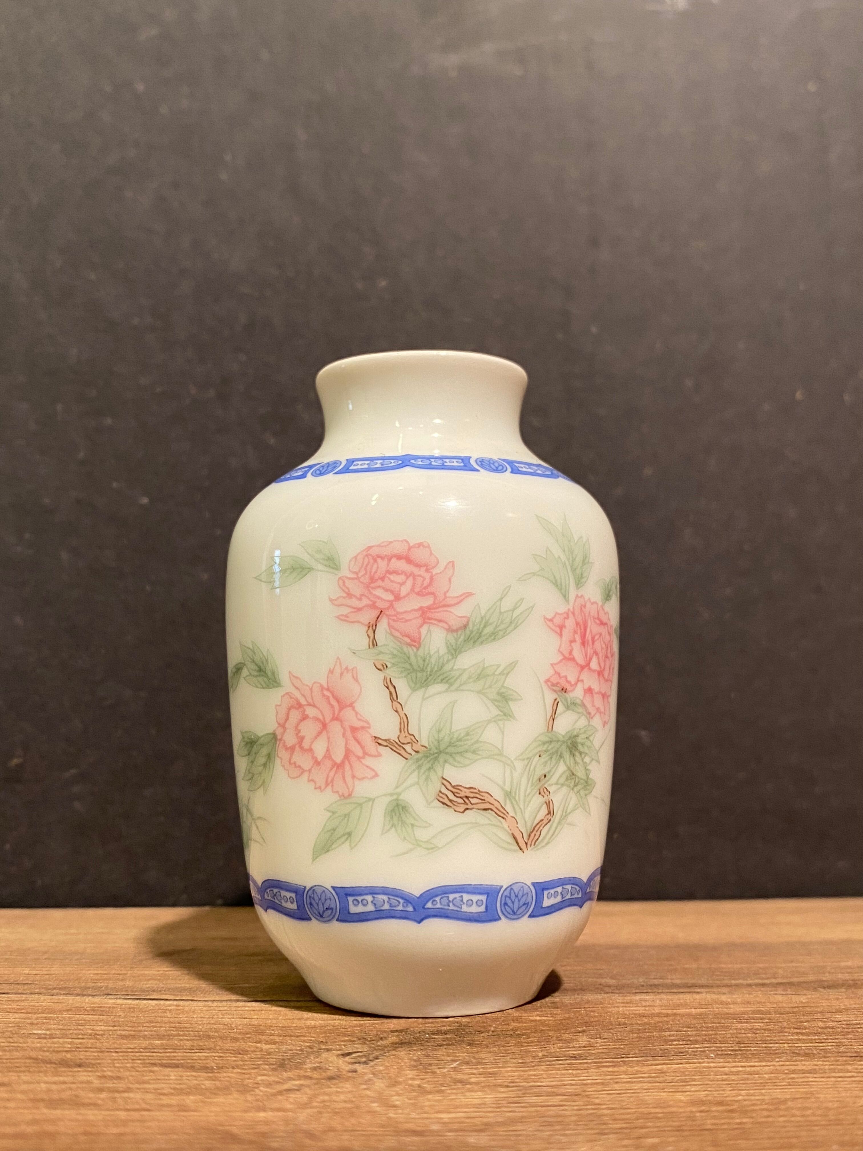 Miniature porcelain vase with floral decoration, Rose family