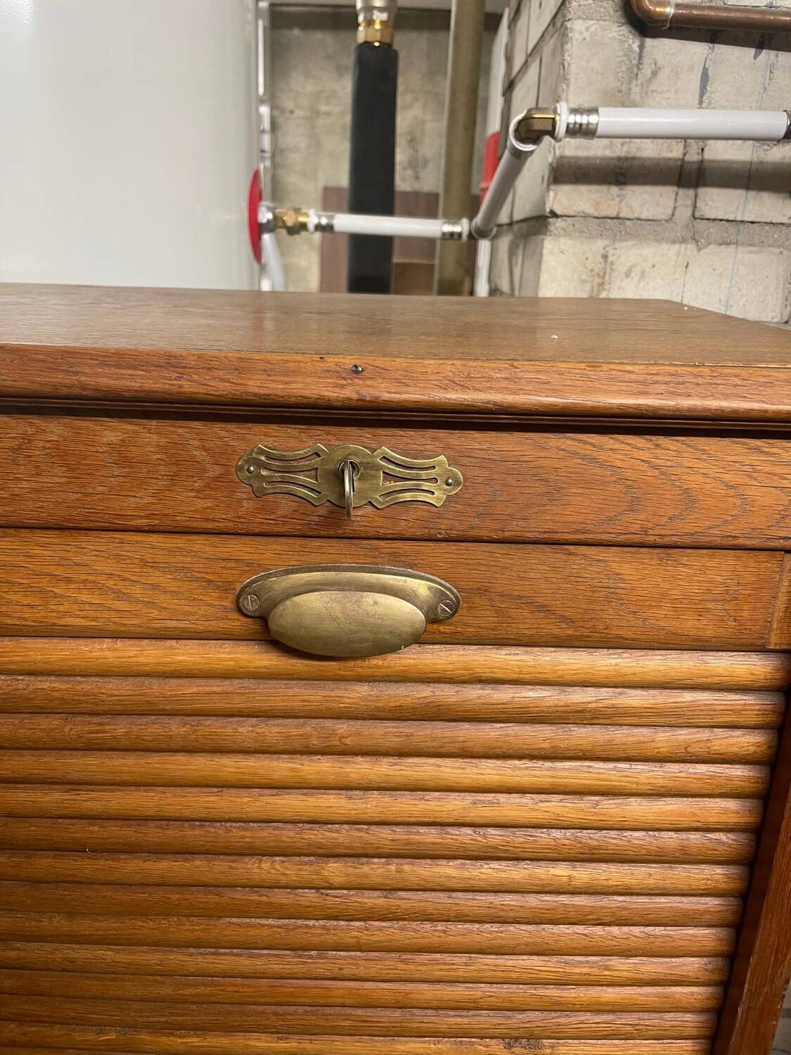 Sliding curtain file cabinet