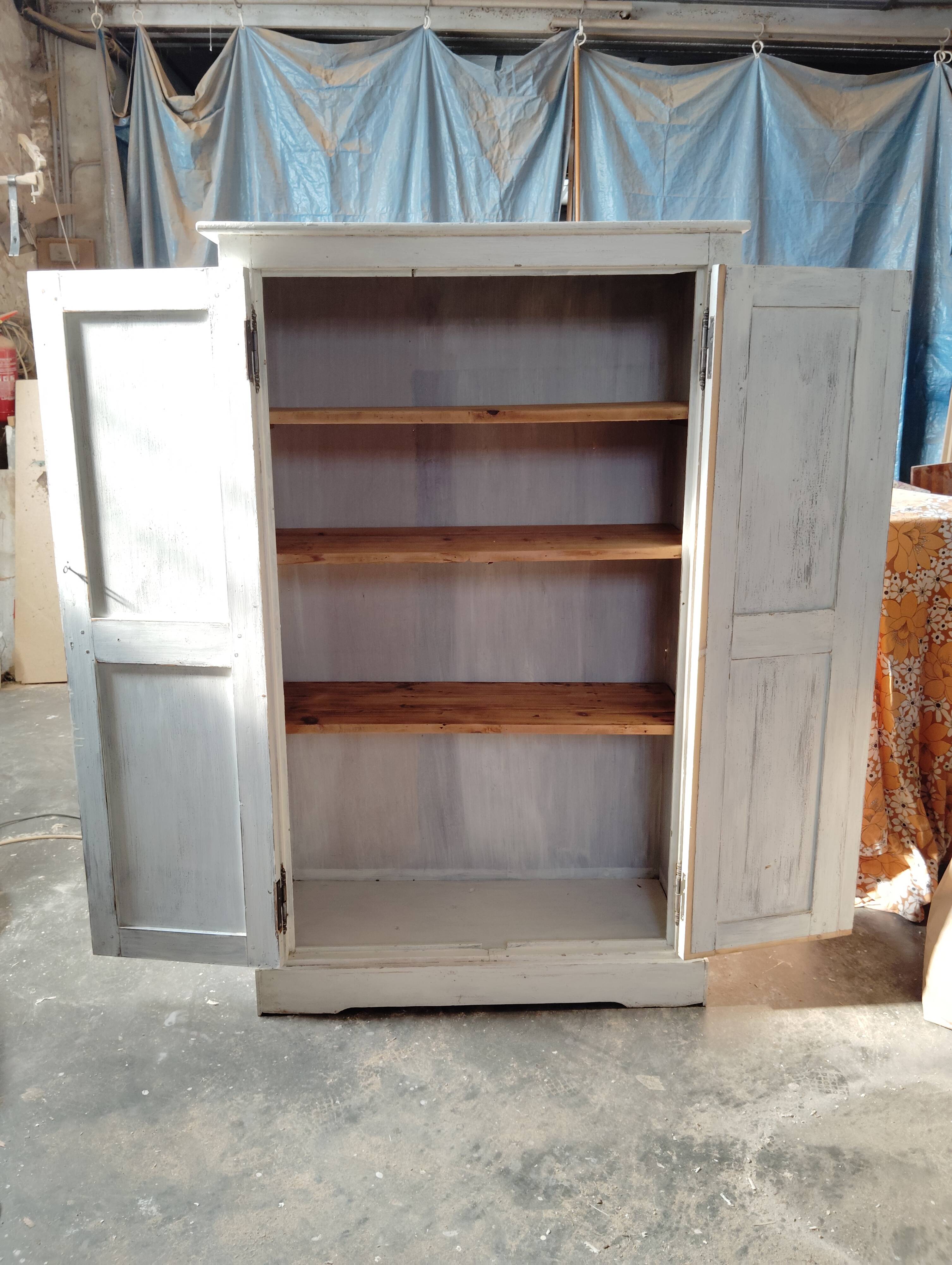 Old Parisian workshop cabinet