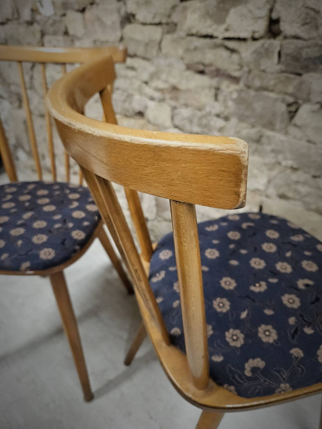 Lot of 6 bistro bar chairs from the 1960s