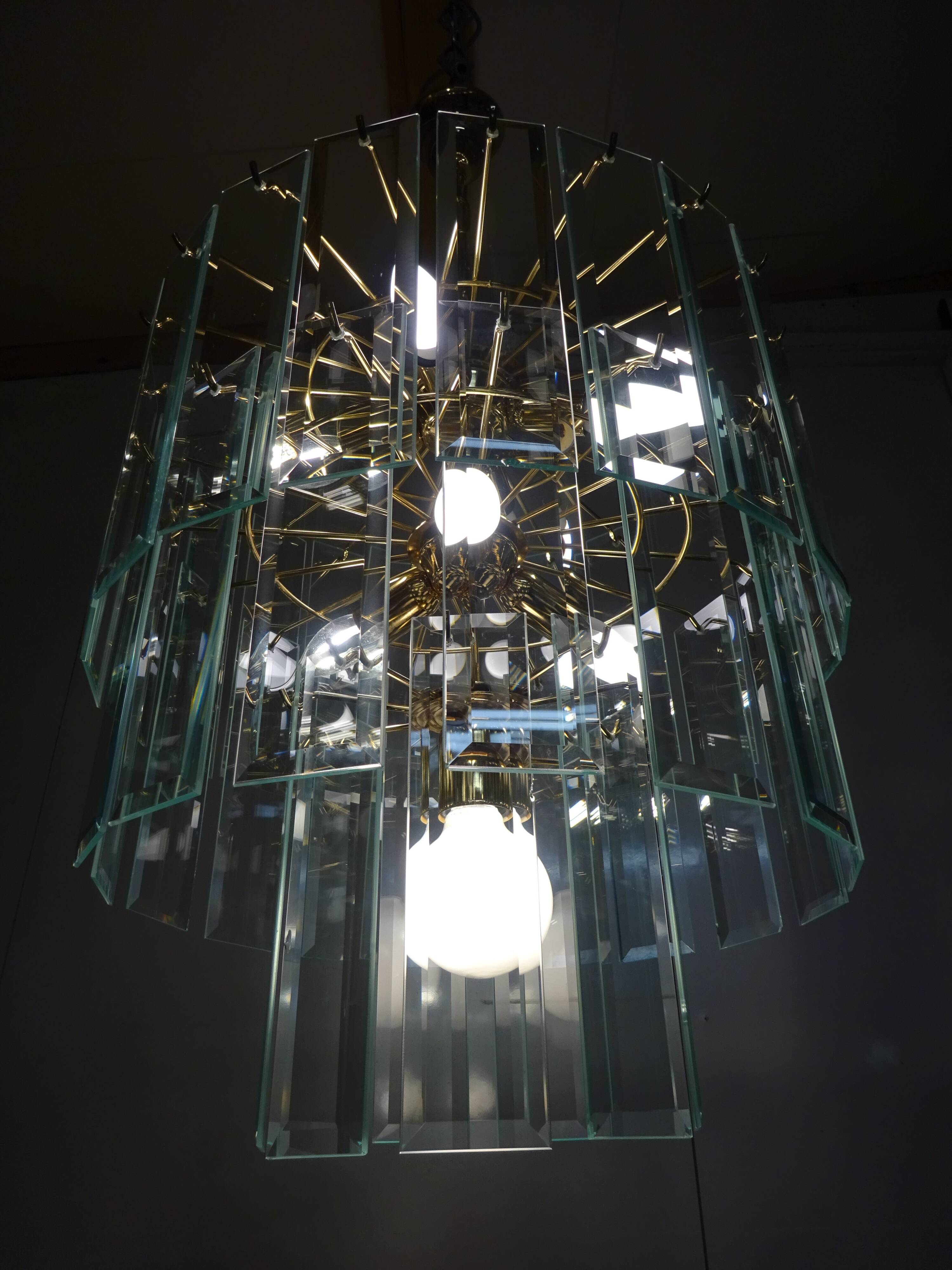 Large chandelier, 46 hanging beveled glass plates